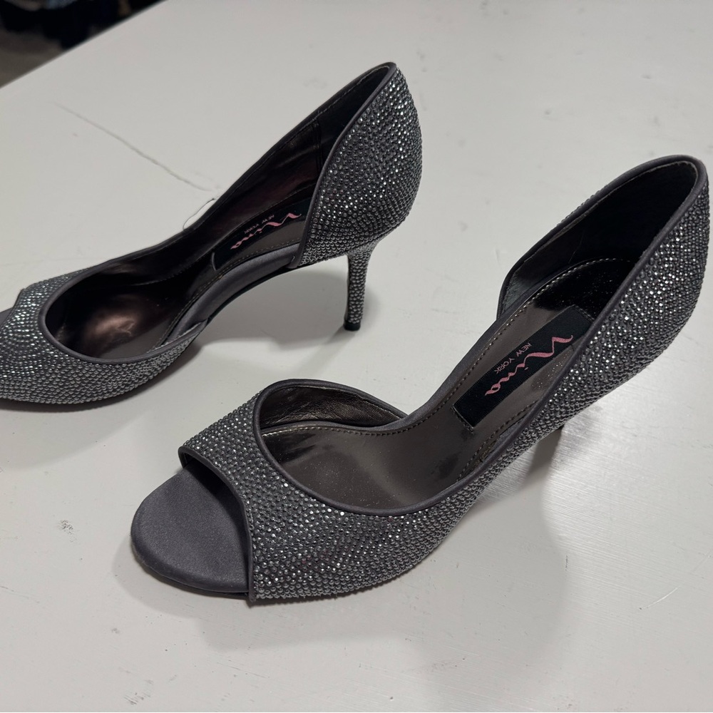 Nina Glittering Gray Peep-Toe Heels